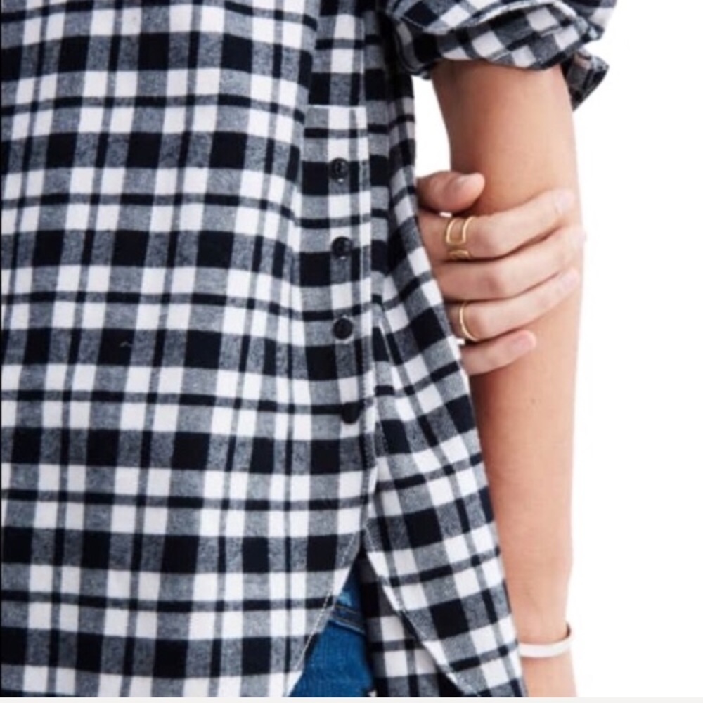 Madewell B&W Ex-Boyfriend Side Buttons Flannel Top - Picture 3 of 7